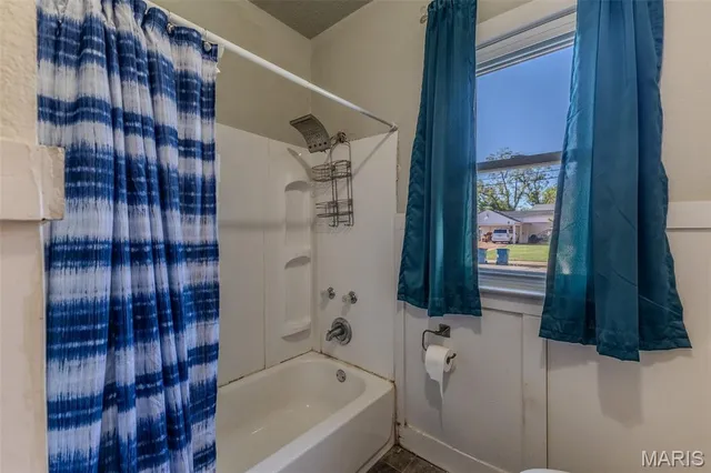 $179,900 | 581 North Madison Avenue, Lebanon, MO 65536