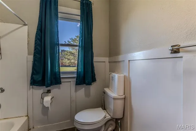 $179,900 | 581 North Madison Avenue, Lebanon, MO 65536