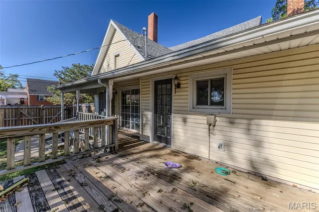 $179,900 | 581 North Madison Avenue, Lebanon, MO 65536