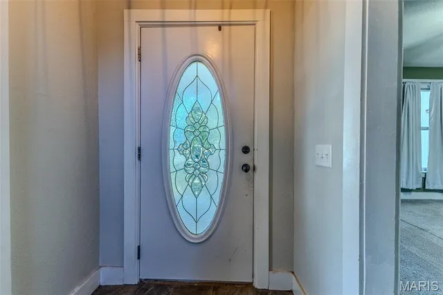 $179,900 | 581 North Madison Avenue, Lebanon, MO 65536