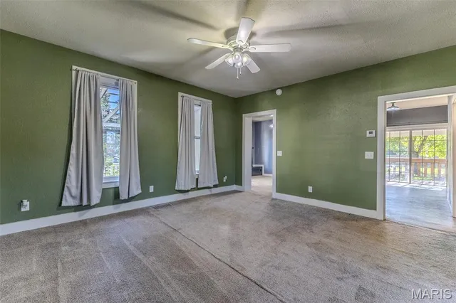 $179,900 | 581 North Madison Avenue, Lebanon, MO 65536