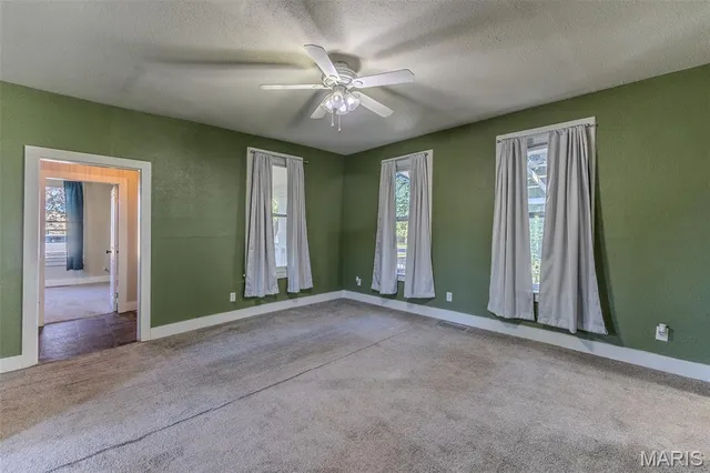 $179,900 | 581 North Madison Avenue, Lebanon, MO 65536