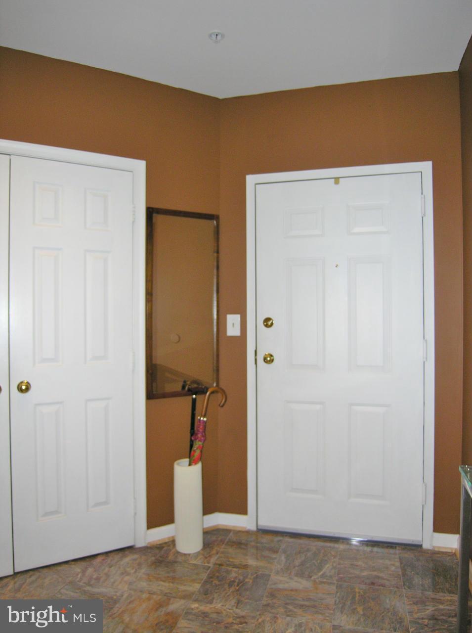 505 East Braddock Road, Unit 802 Alexandria, VA 22314 - Photo 2 of 30 Foyer