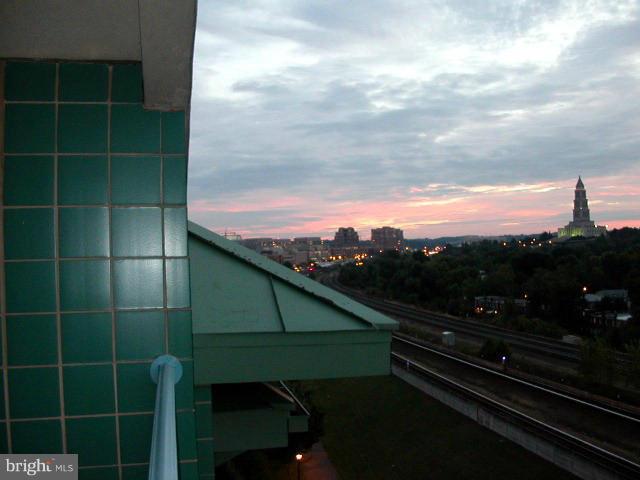 505 East Braddock Road, Unit 802 Alexandria, VA 22314 - Photo 19 of 30 Evening Balcony View