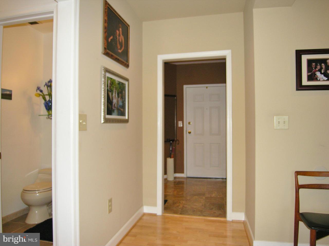 505 East Braddock Road, Unit 802 Alexandria, VA 22314 - Photo 3 of 30 Foyer & Power Room