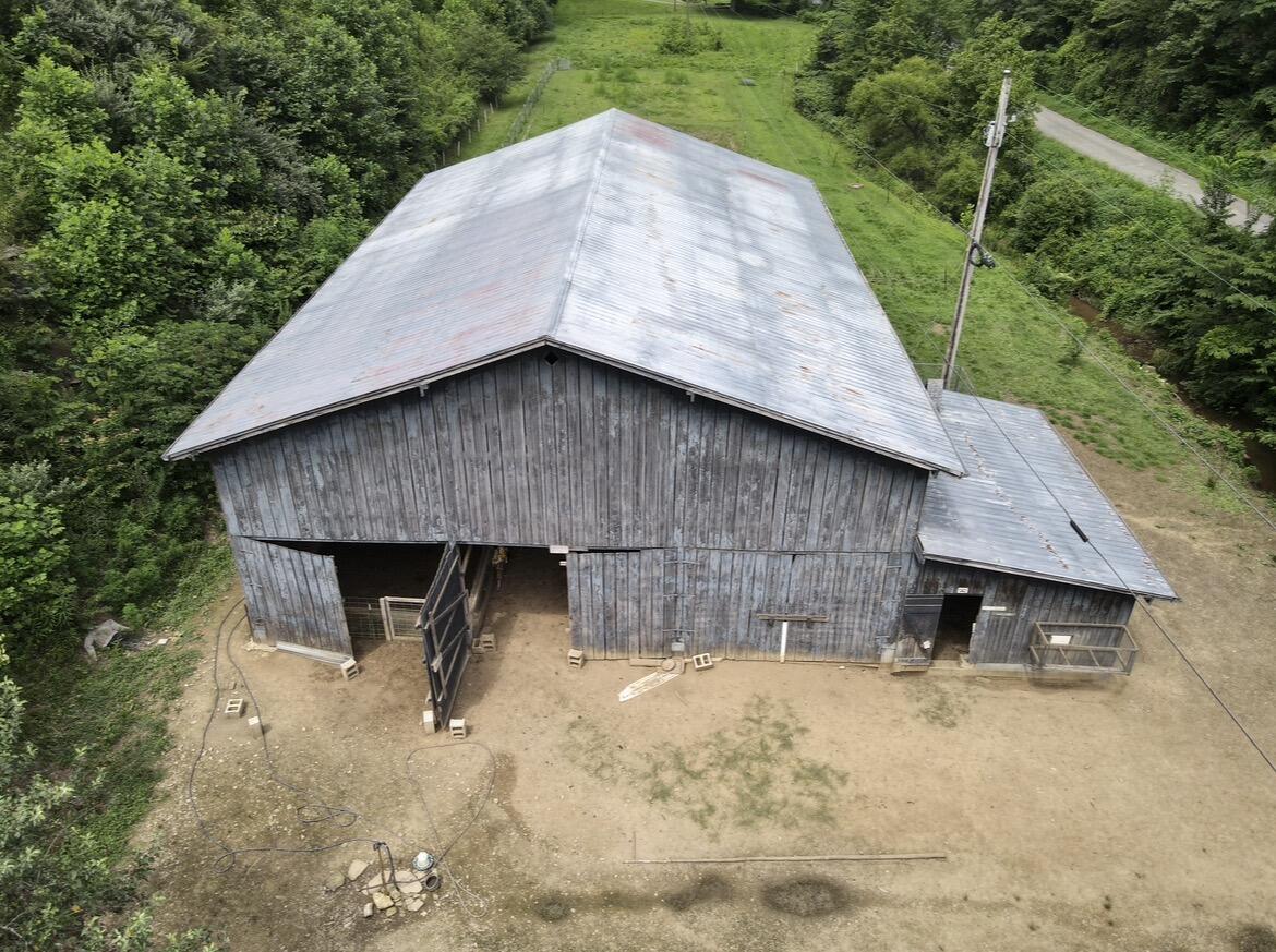 1267 Lower Taulbee Fork Road Vancleve, KY 41385 - Photo 16 of 46 IMG_2056