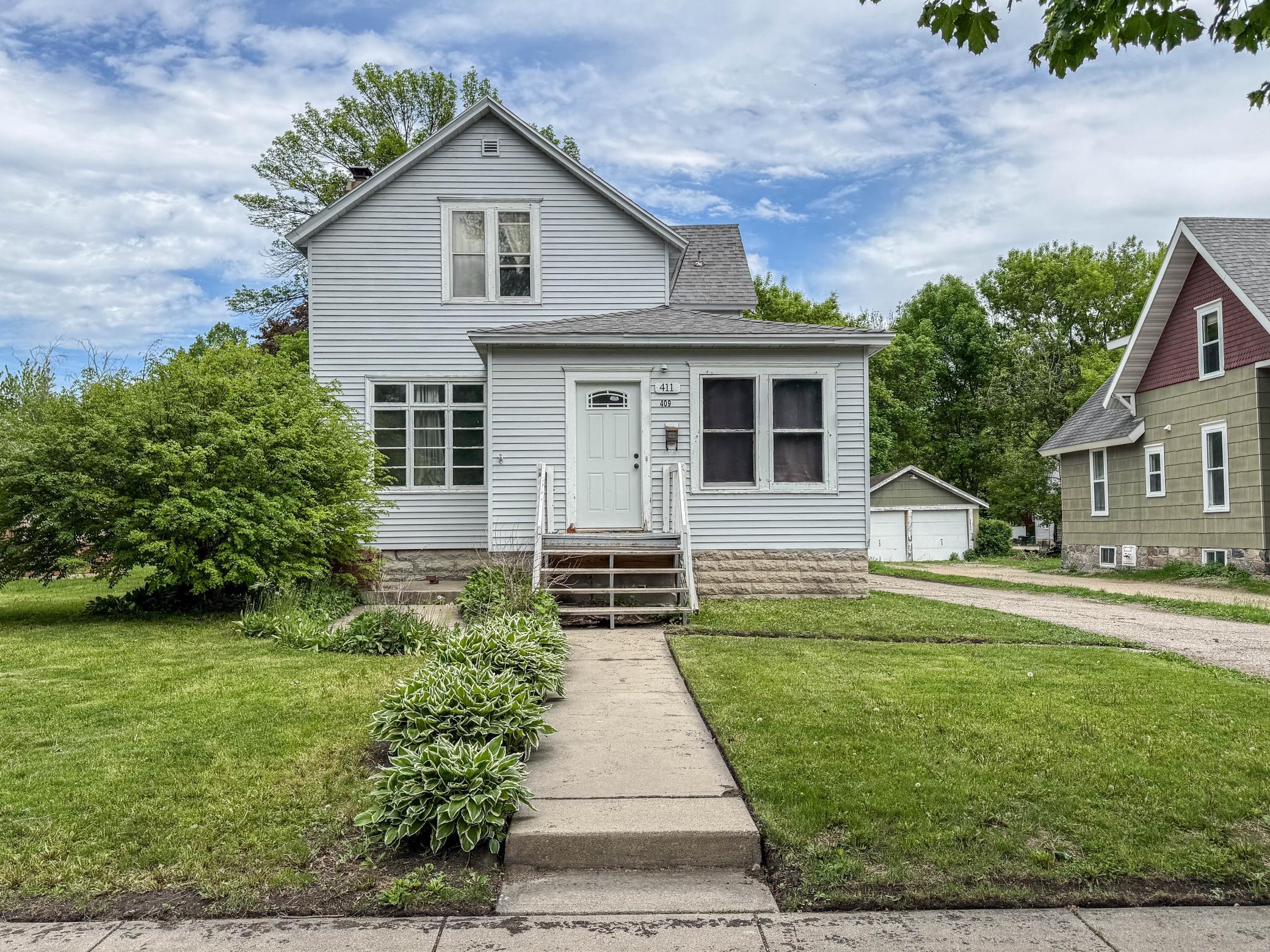 409 9th Street Southwest Willmar, MN 56201 - Photo 1 of 56