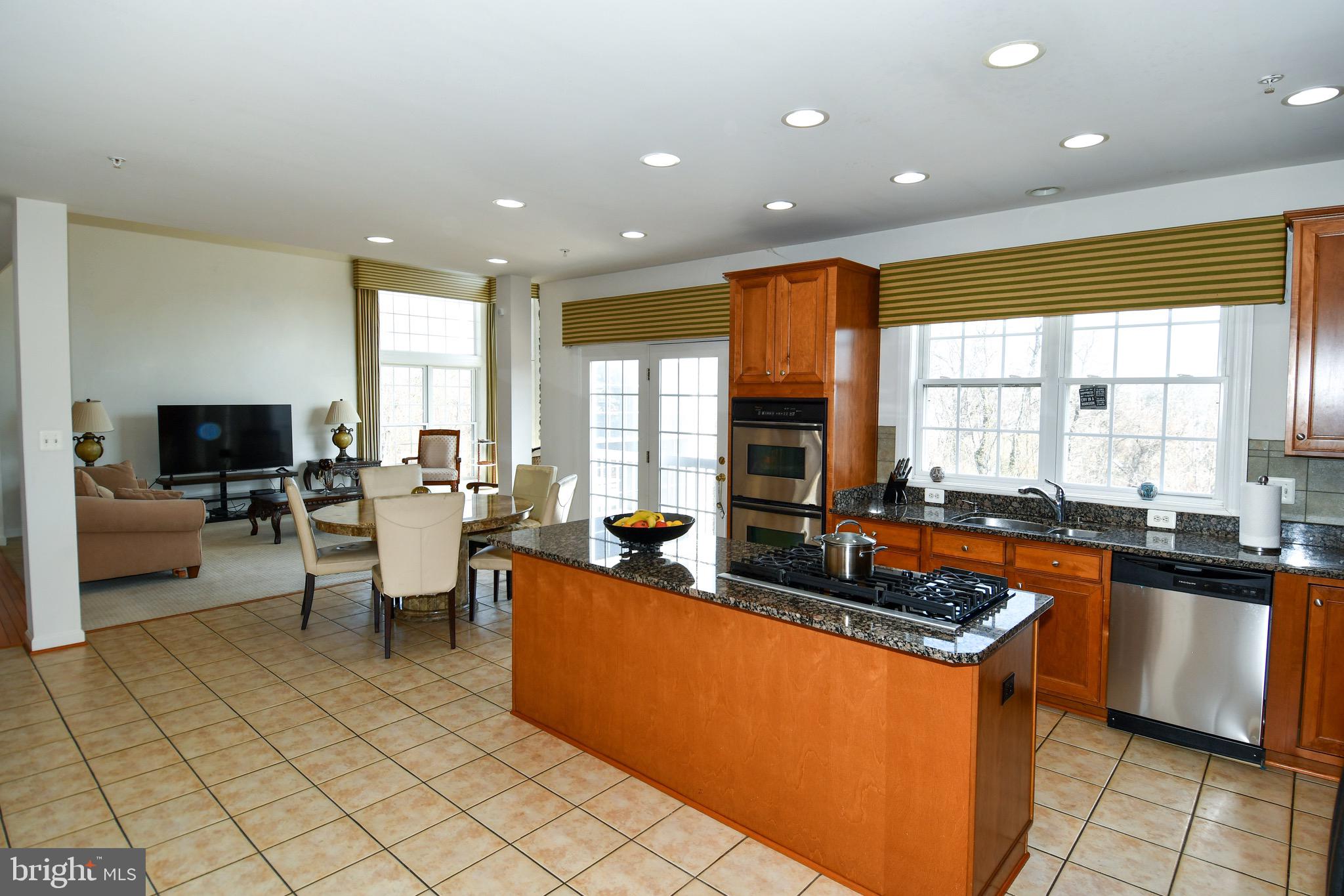 14528 Fairdale Road Silver Spring, MD 20905 - Photo 19 of 62