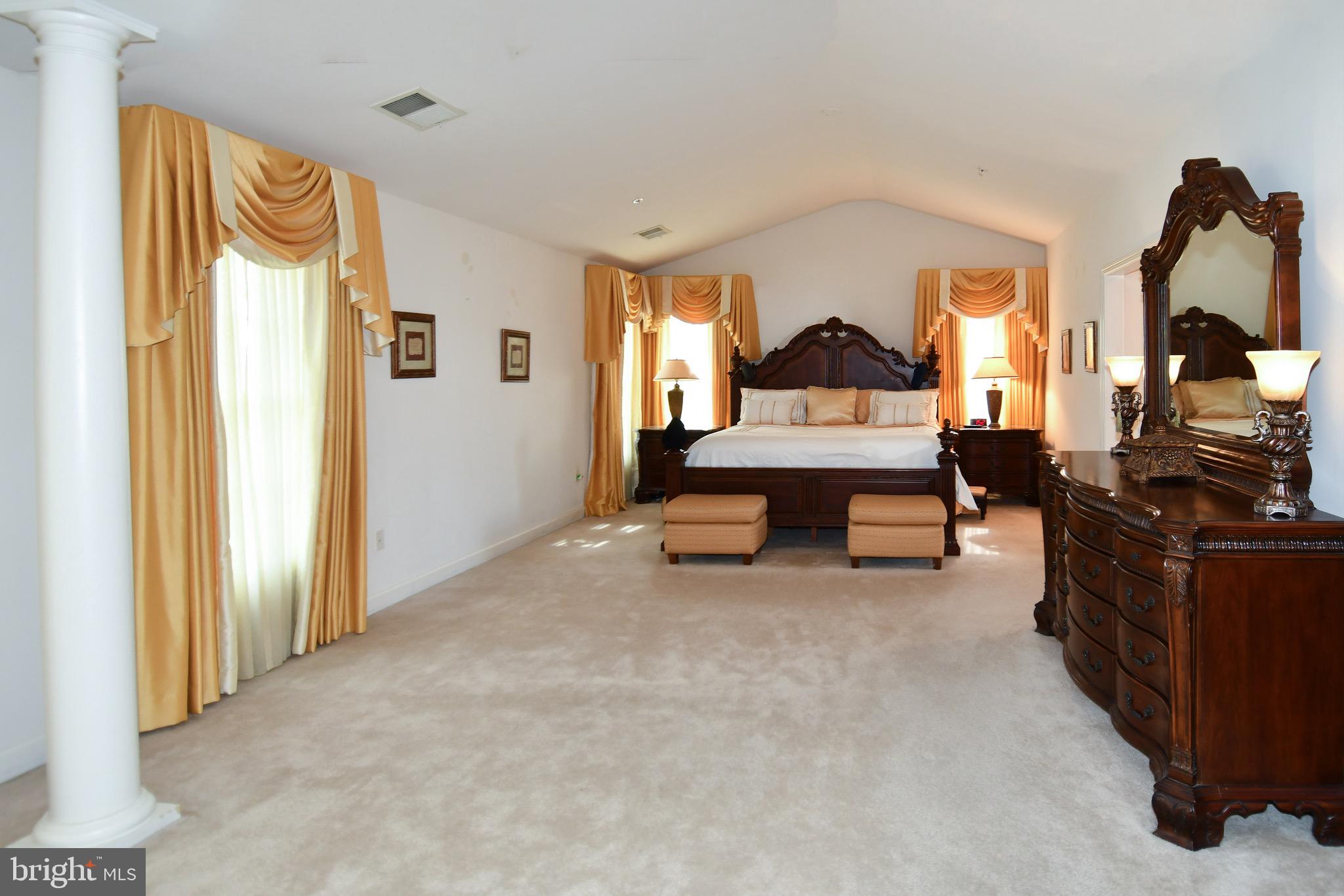 14528 Fairdale Road Silver Spring, MD 20905 - Photo 37 of 62 mater bedroom