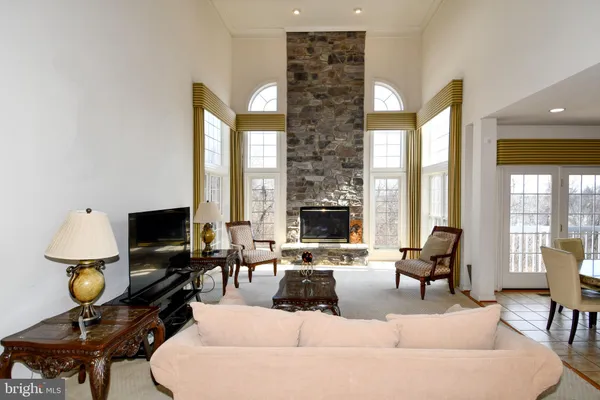 $1,000,000 | 14528 Fairdale Road, Silver Spring, MD 20905