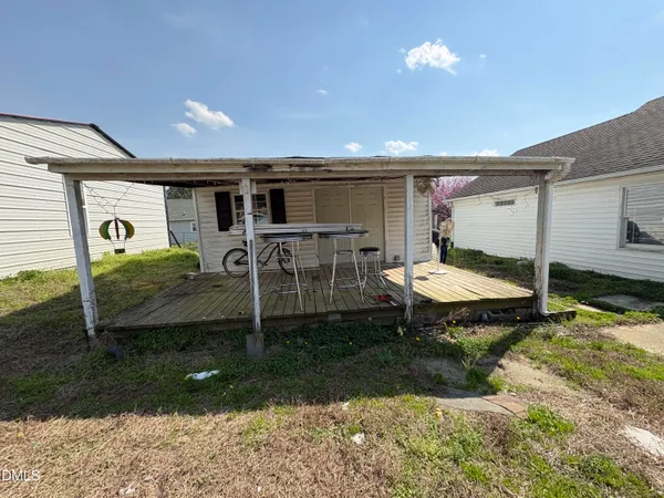 $298,999 | 2012 White Memorial Church Road, Willow Spring, NC 27592