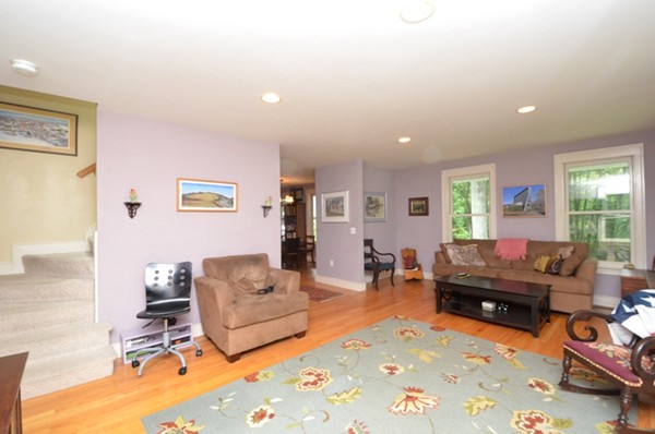 53 Sibley Road Sutton, MA 01590 - Photo 13 of 28