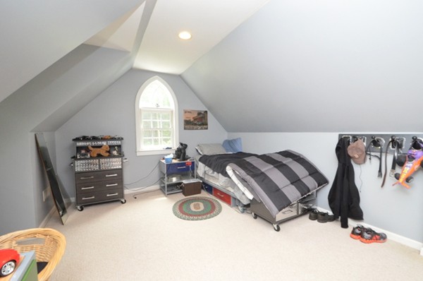53 Sibley Road Sutton, MA 01590 - Photo 18 of 28