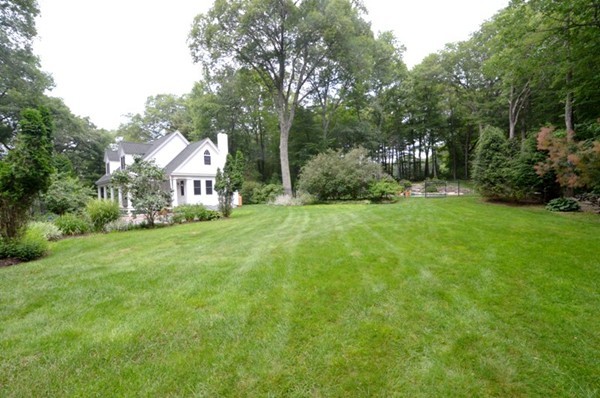 53 Sibley Road Sutton, MA 01590 - Photo 25 of 28