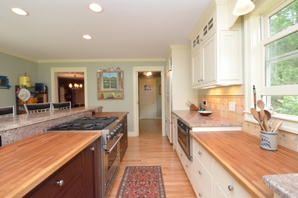 53 Sibley Road Sutton, MA 01590 - Photo 5 of 28