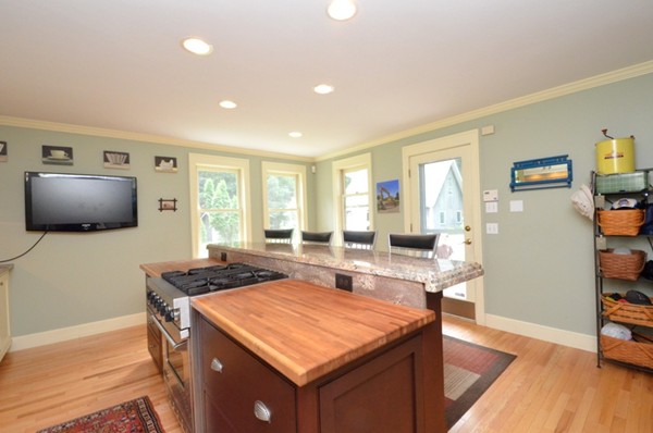 53 Sibley Road Sutton, MA 01590 - Photo 6 of 28