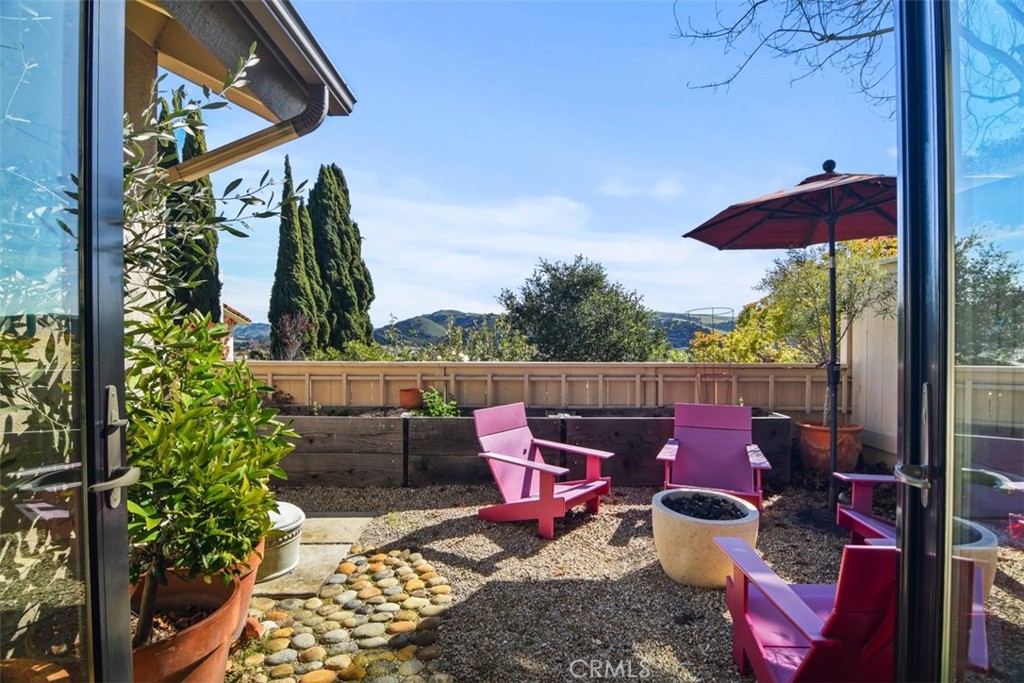 279 Tempus Circle Arroyo Grande, CA 93420 - Photo 32 of 38 a view of sitting area with furniture and barbeque grill