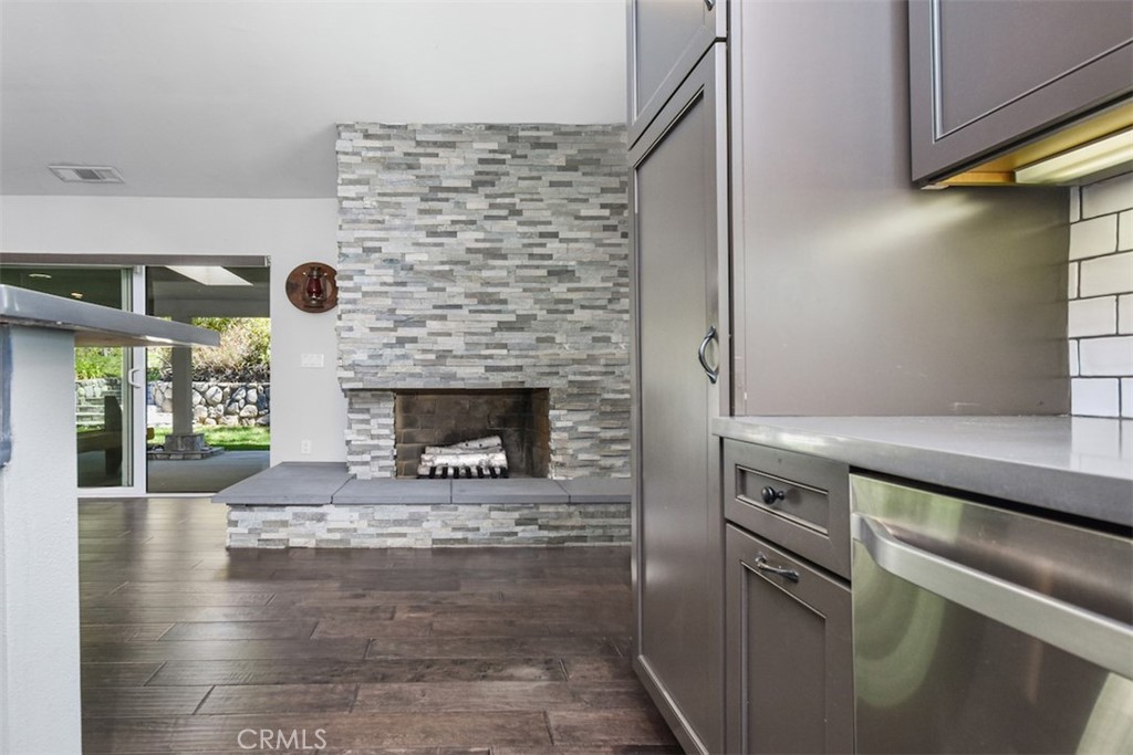 2447 Stonyvale Road Tujunga, CA 91042 - Photo 19 of 52 Gallery Image 19