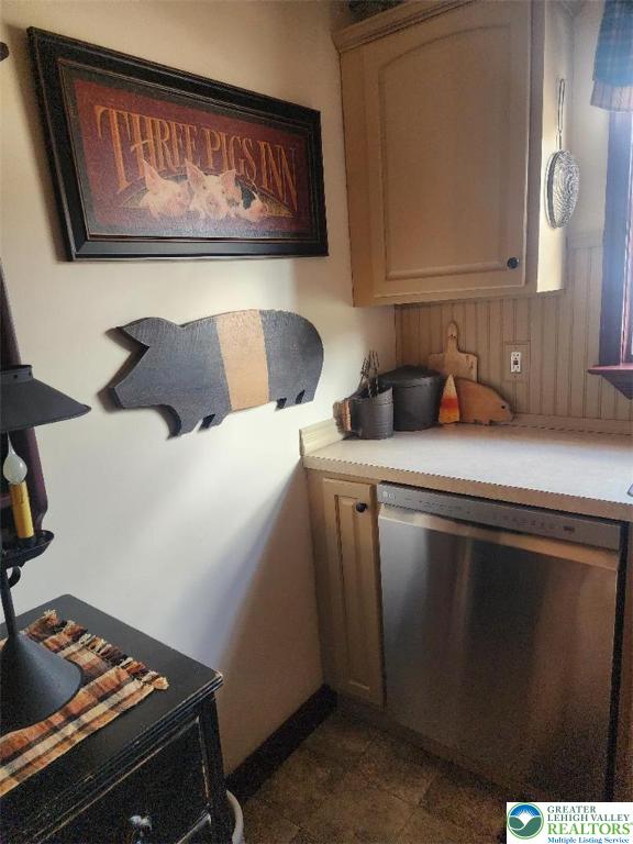 2735 Upstream Farm Road Easton, PA 18040 - Photo 19 of 21 Kitchen View 2