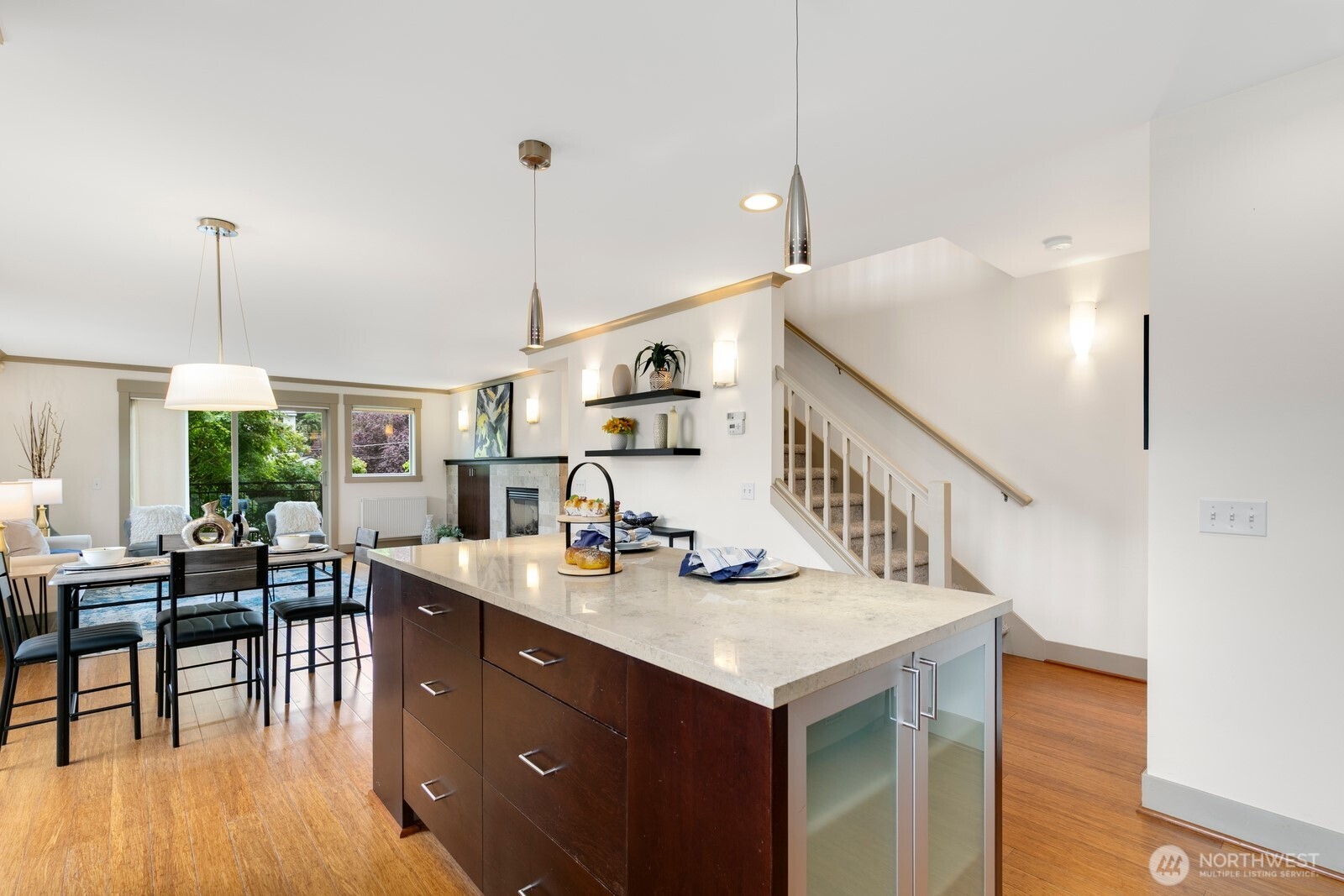 4840 40th Avenue Southwest, Unit A Seattle, WA 98116 - Photo 12 of 31