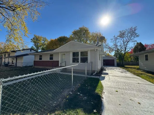 $175,000 | 4719 Ottawa Road, Rockford, IL 61107