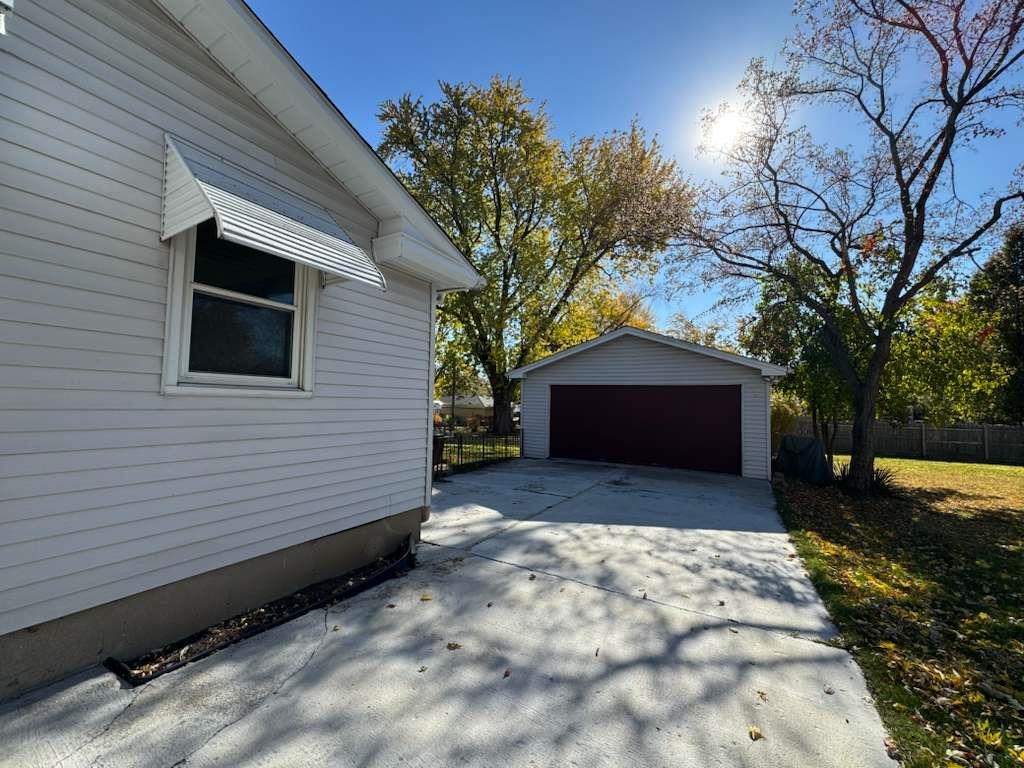 4719 Ottawa Road Rockford, IL 61107 - Photo 4 of 23 Gallery Image 4