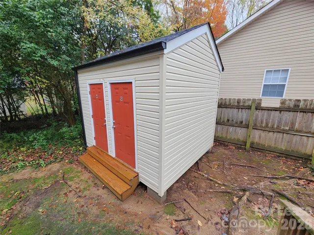 $1,250 | 268 Southcircle Drive Northwest, Unit G, Concord, NC 28027