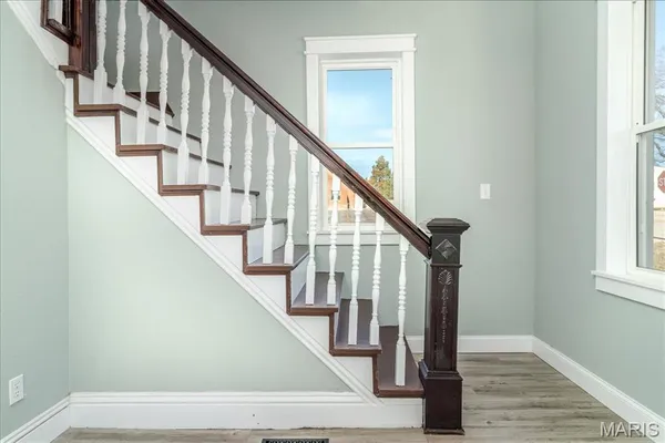 $239,900 | 701 South 2nd Street, Owensville, MO 65066