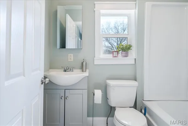 $239,900 | 701 South 2nd Street, Owensville, MO 65066