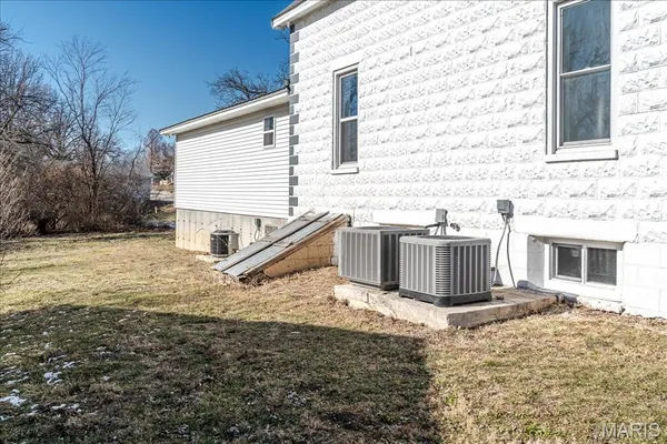 $239,900 | 701 South 2nd Street, Owensville, MO 65066