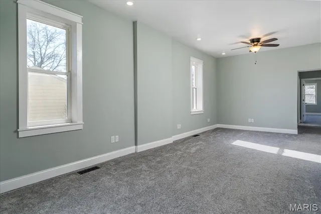 $259,000 | 701 South 2nd Street, Owensville, MO 65066