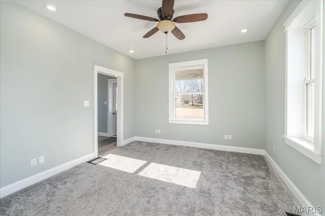 $259,000 | 701 South 2nd Street, Owensville, MO 65066