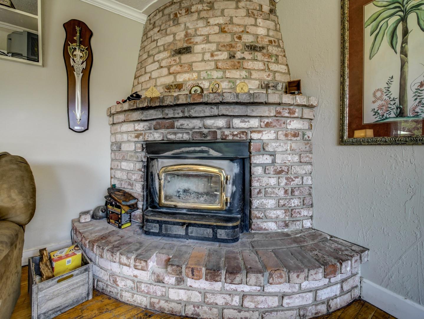194 Hidden Valley Road Watsonville, CA 95076 - Photo 11 of 32 Gallery Image 11