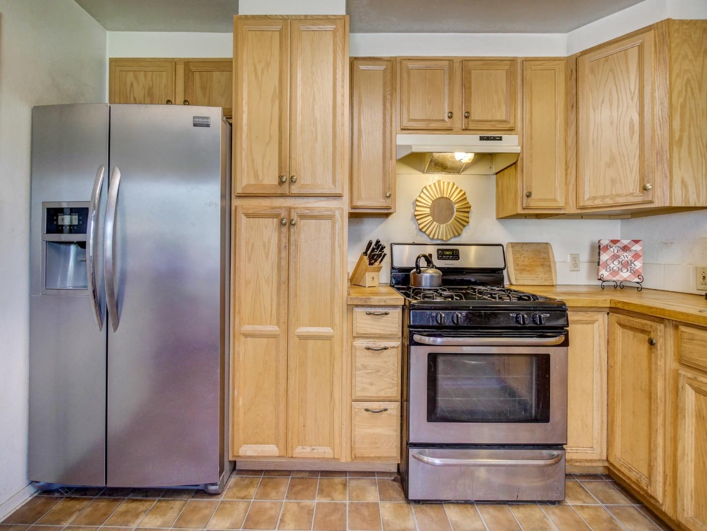 194 Hidden Valley Road Watsonville, CA 95076 - Photo 16 of 32 Gallery Image 16