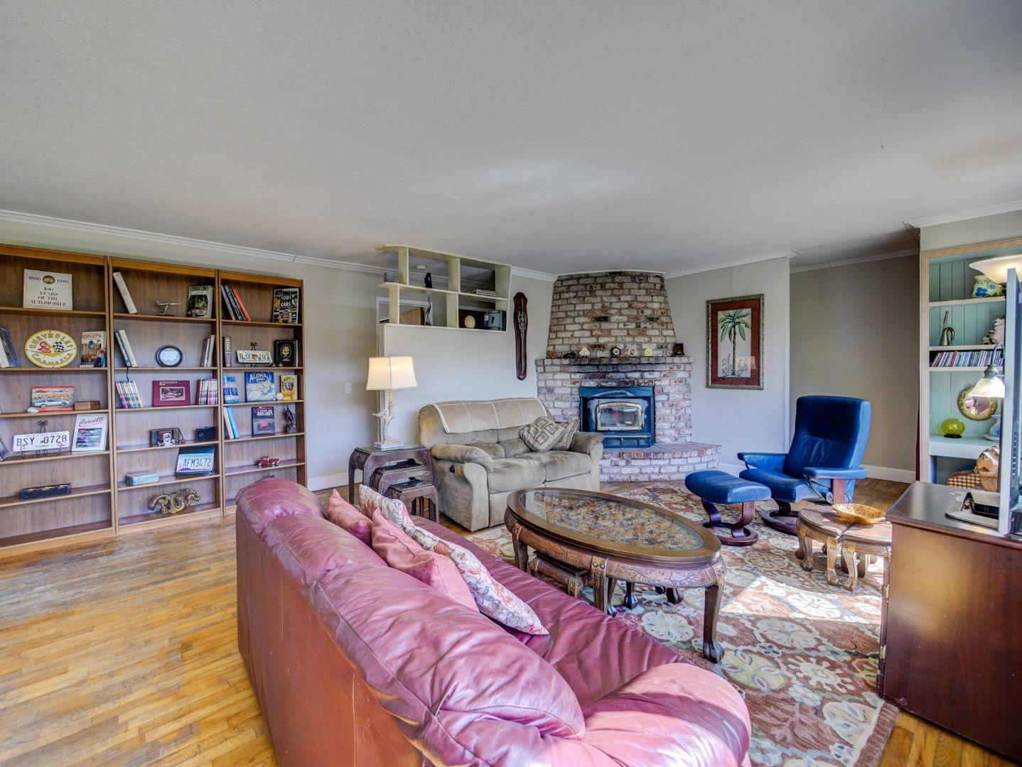 194 Hidden Valley Road Watsonville, CA 95076 - Photo 3 of 32 Gallery Image 3