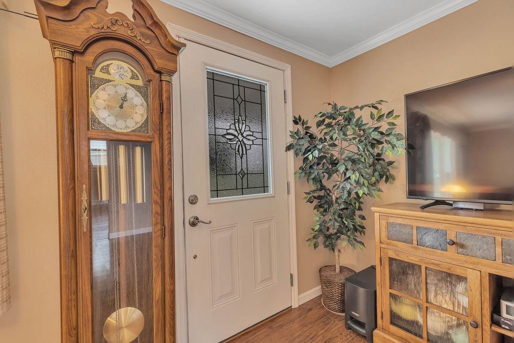 1593 Stephens Road Maineville, OH 45039 - Photo 3 of 38