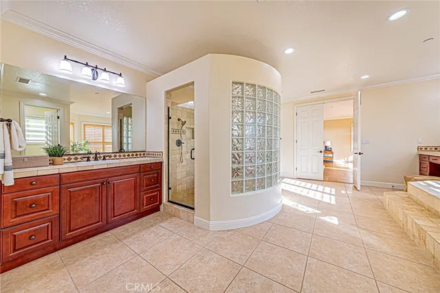a outdoor dining space with furniture and mountain view