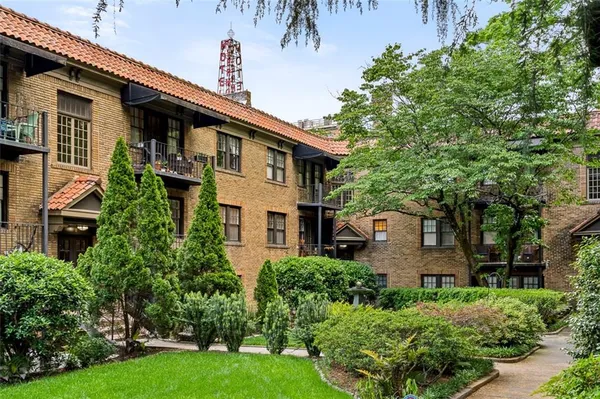 $295,000 | 677 Somerset Terrace Northeast, Unit 5D, Atlanta, GA 30306
