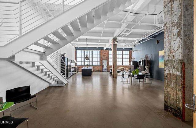 $2,498,000 | 1850 Industrial Street, Unit 708, Los Angeles, CA 90021