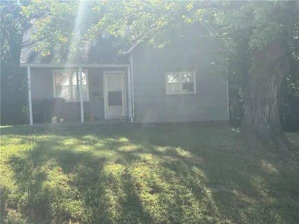 $120,000 | 709 North Washington Street, Warrensburg, MO 64093