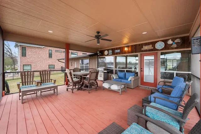 $980,000 | 110 Northwood Place, Enchanted Oaks, TX 75156