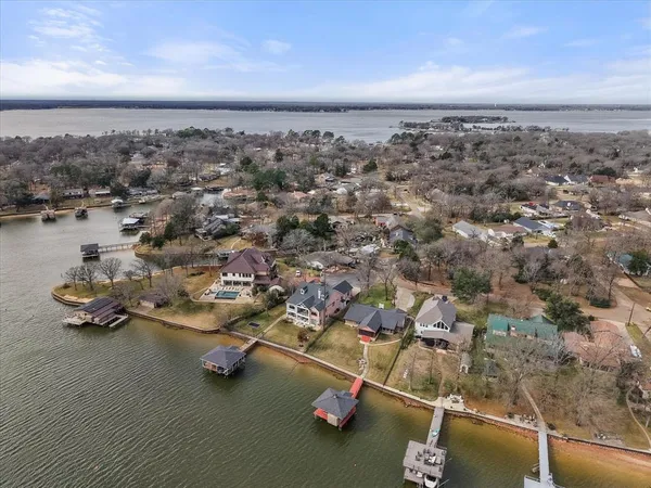 $980,000 | 110 Northwood Place, Enchanted Oaks, TX 75156