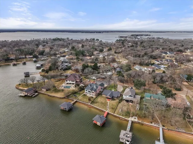 $980,000 | 110 Northwood Place, Enchanted Oaks, TX 75156