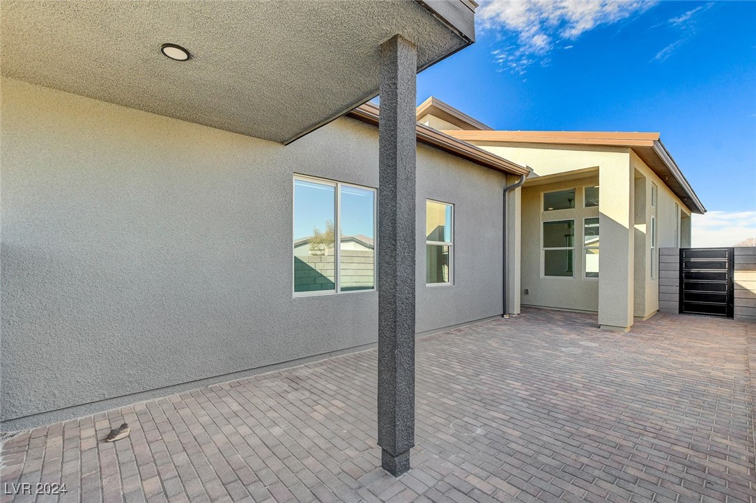 10254 Fairview Rdg Court Las Vegas, NV 89166 - Photo 4 of 62