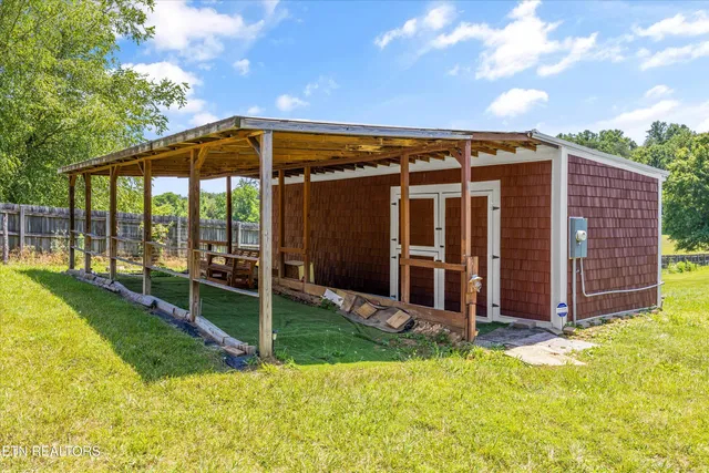 $99,000 | 7639 Gibbs Road, Corryton, TN 37721