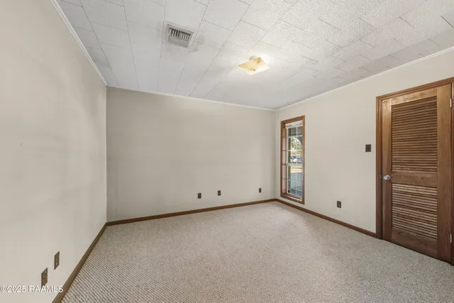 $149,000 | 273 East Hoyt Avenue, Crowley, LA 70526