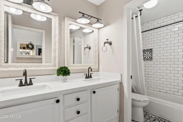 $695,000 | 6550 East Roland Street, Mesa, AZ 85215