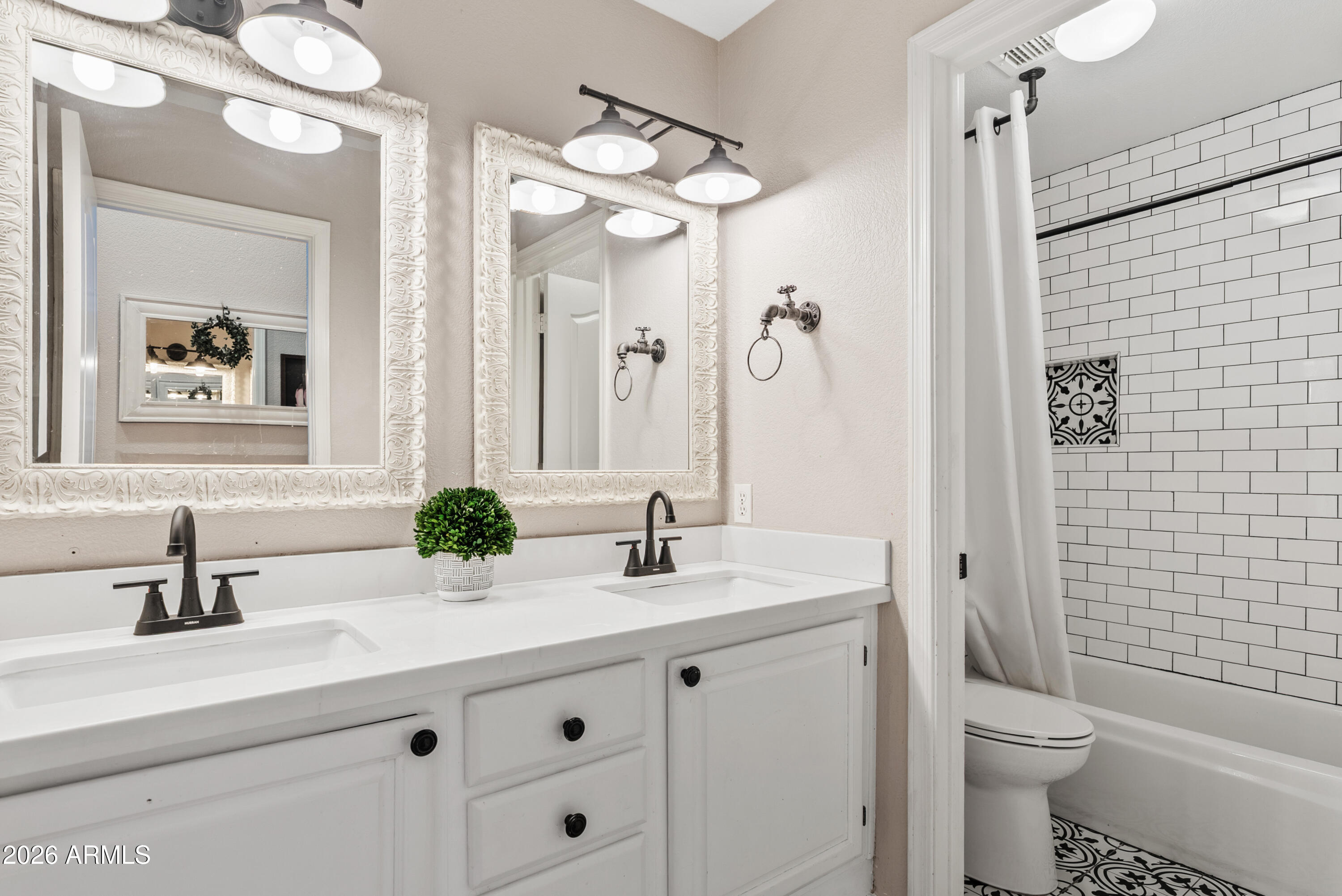 6550 East Roland Street Mesa, AZ 85215 - Photo 16 of 34 Bathroom