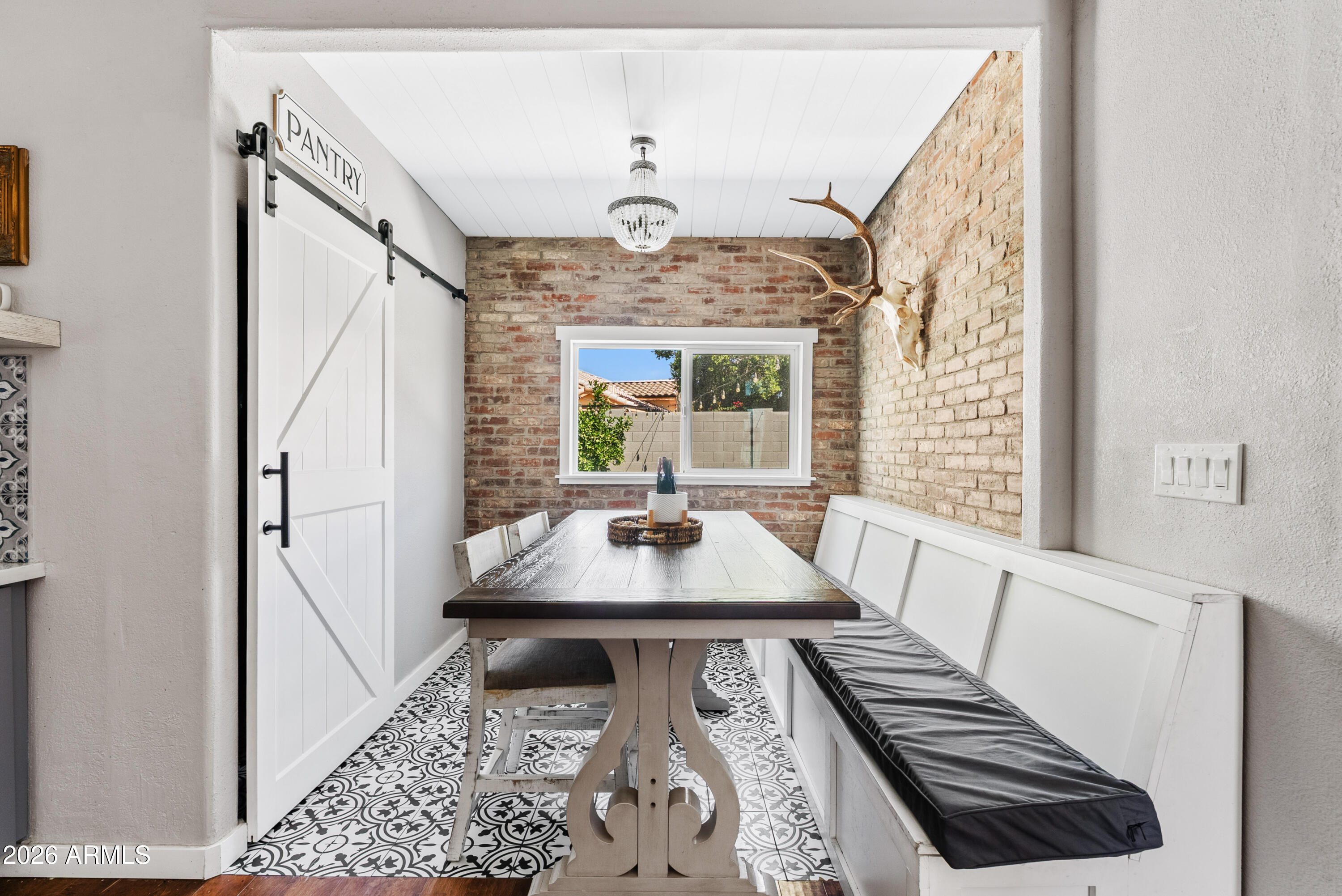 6550 East Roland Street Mesa, AZ 85215 - Photo 10 of 34 Kitchen