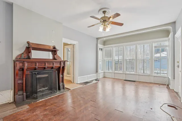 $210,000 | 711 East Walworth Avenue, Delavan, WI 53115